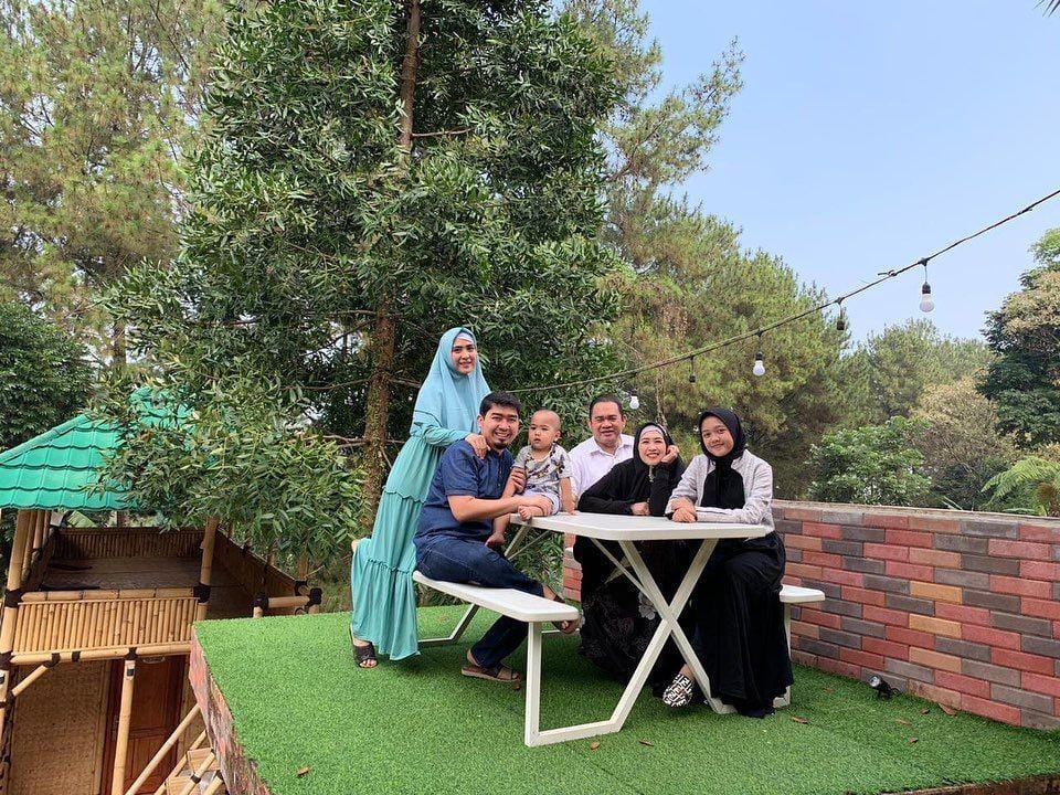 Instagram.com/apriljasmine85