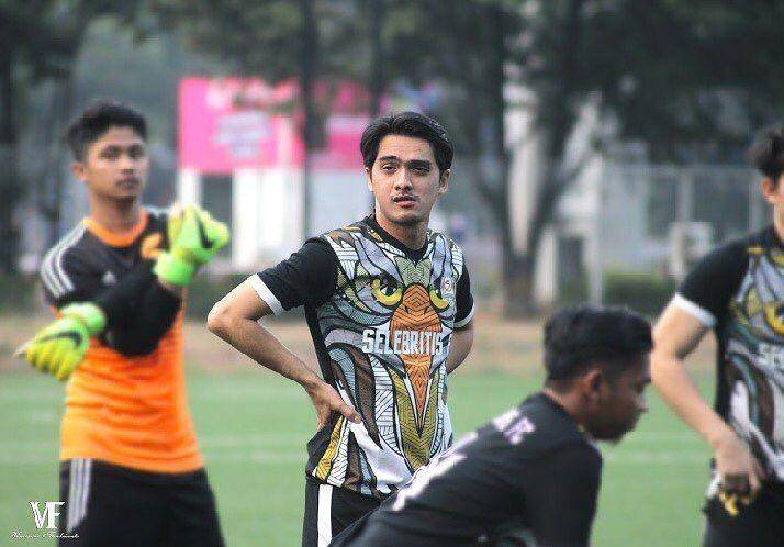 instagram.com/selebritisfc