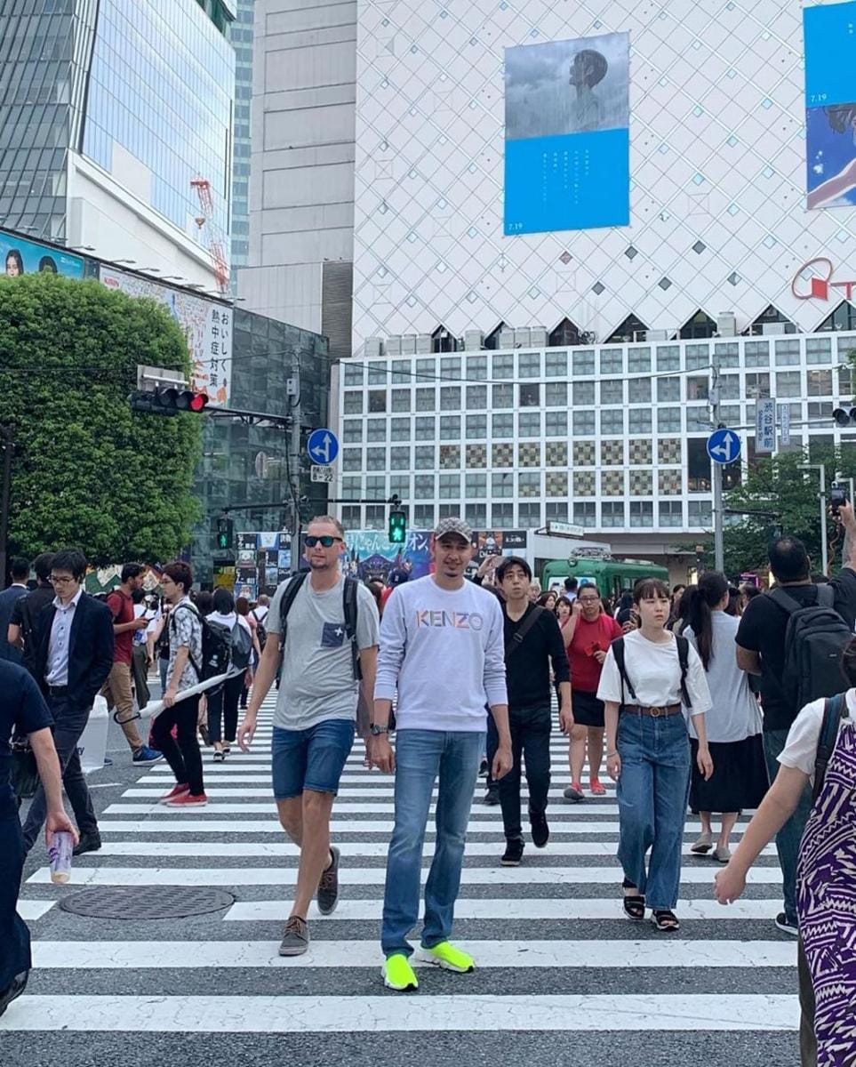 instagram.com/kartikaputriworld