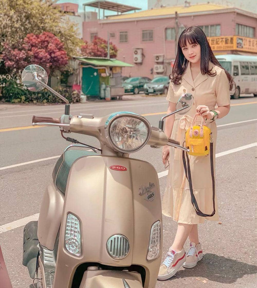 instagram.com/chintyagabriella