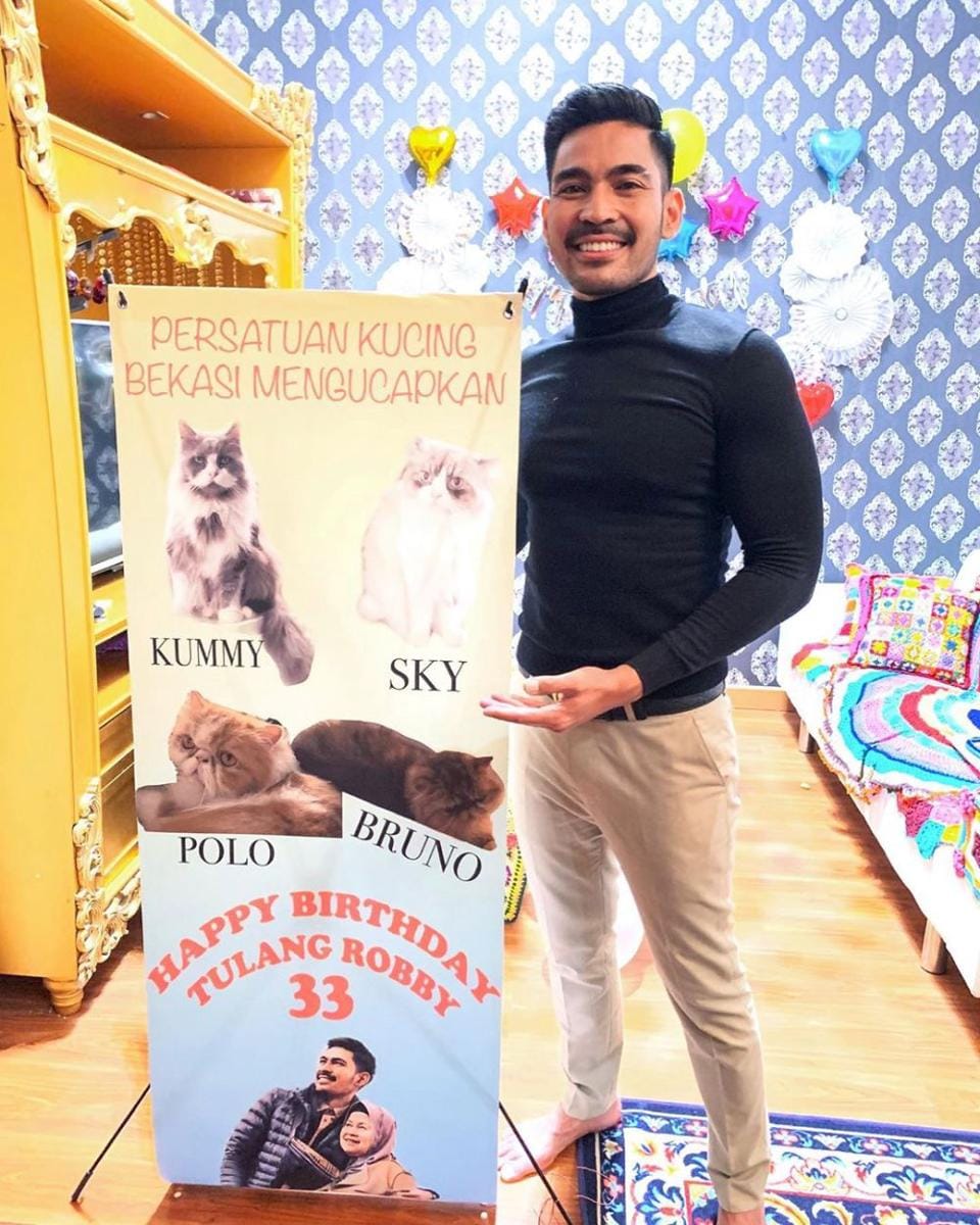 instagram.com/robbypurba