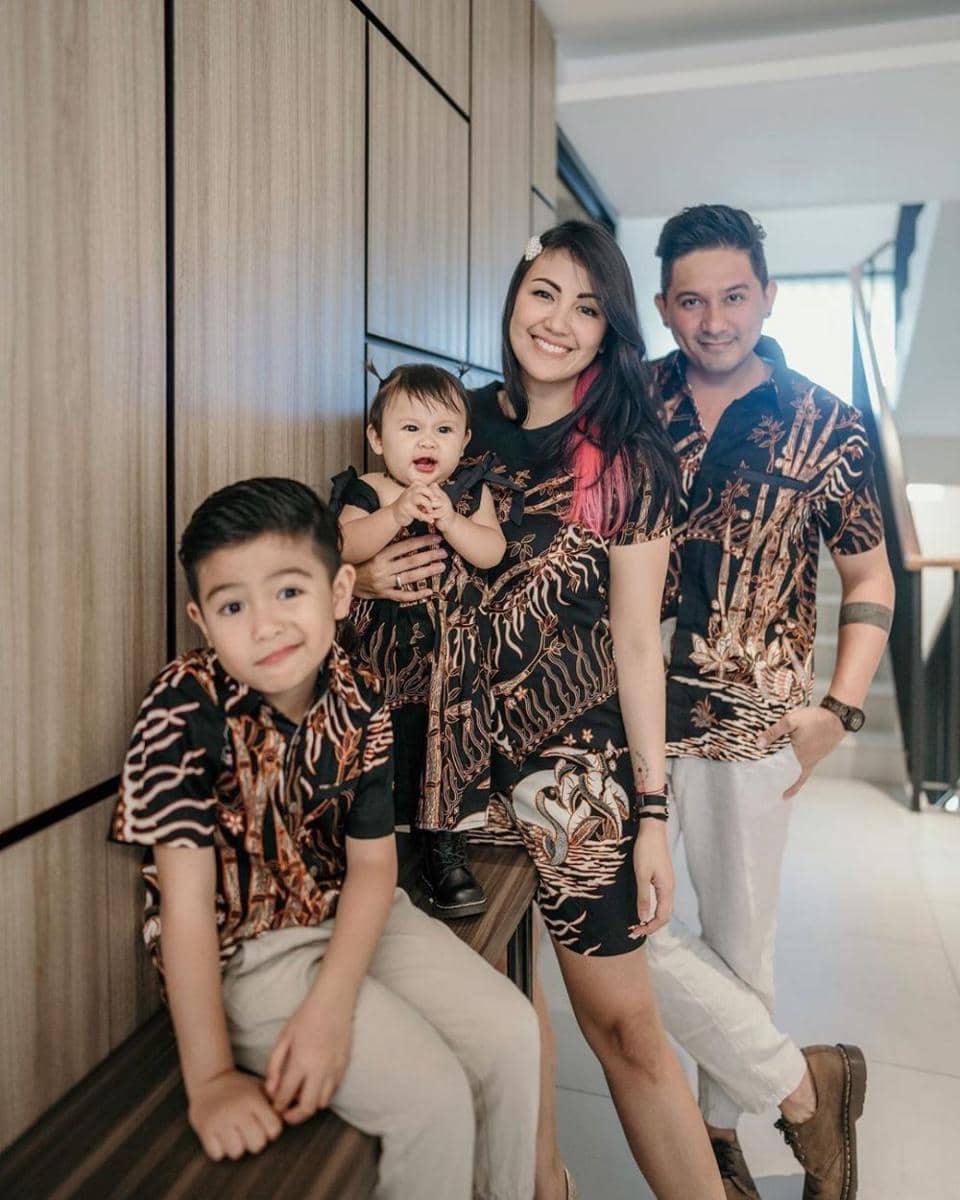 instagram.com/mrssharena