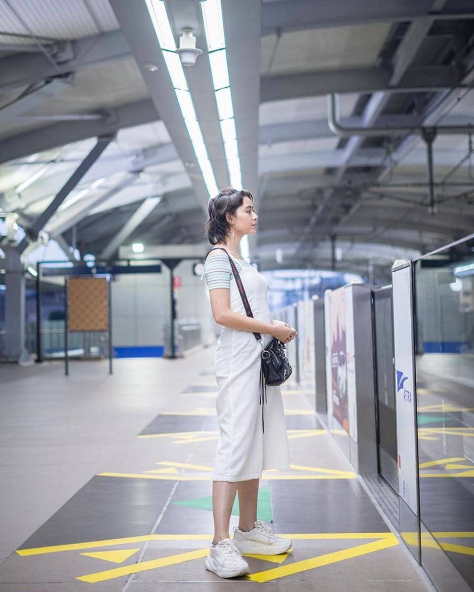 Instagram.com/laura_theux