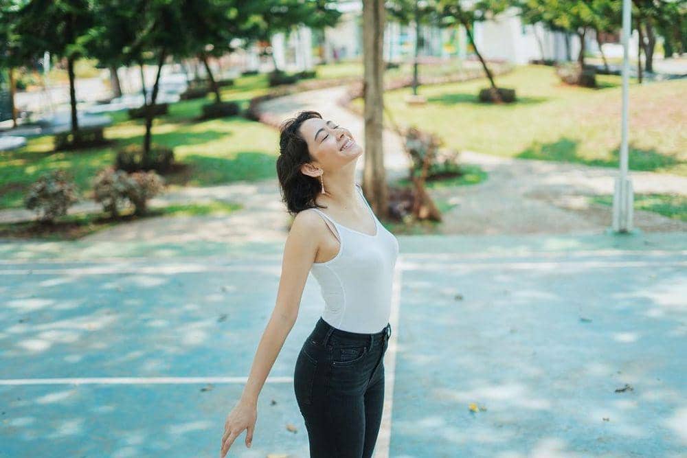 Instagram.com/laura_theux