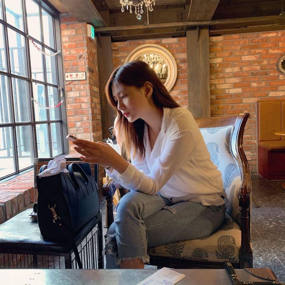 Instagram.com/_ohhayoung_