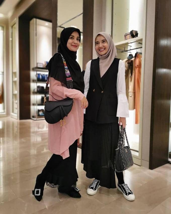 instagram.com/shireensungkar/