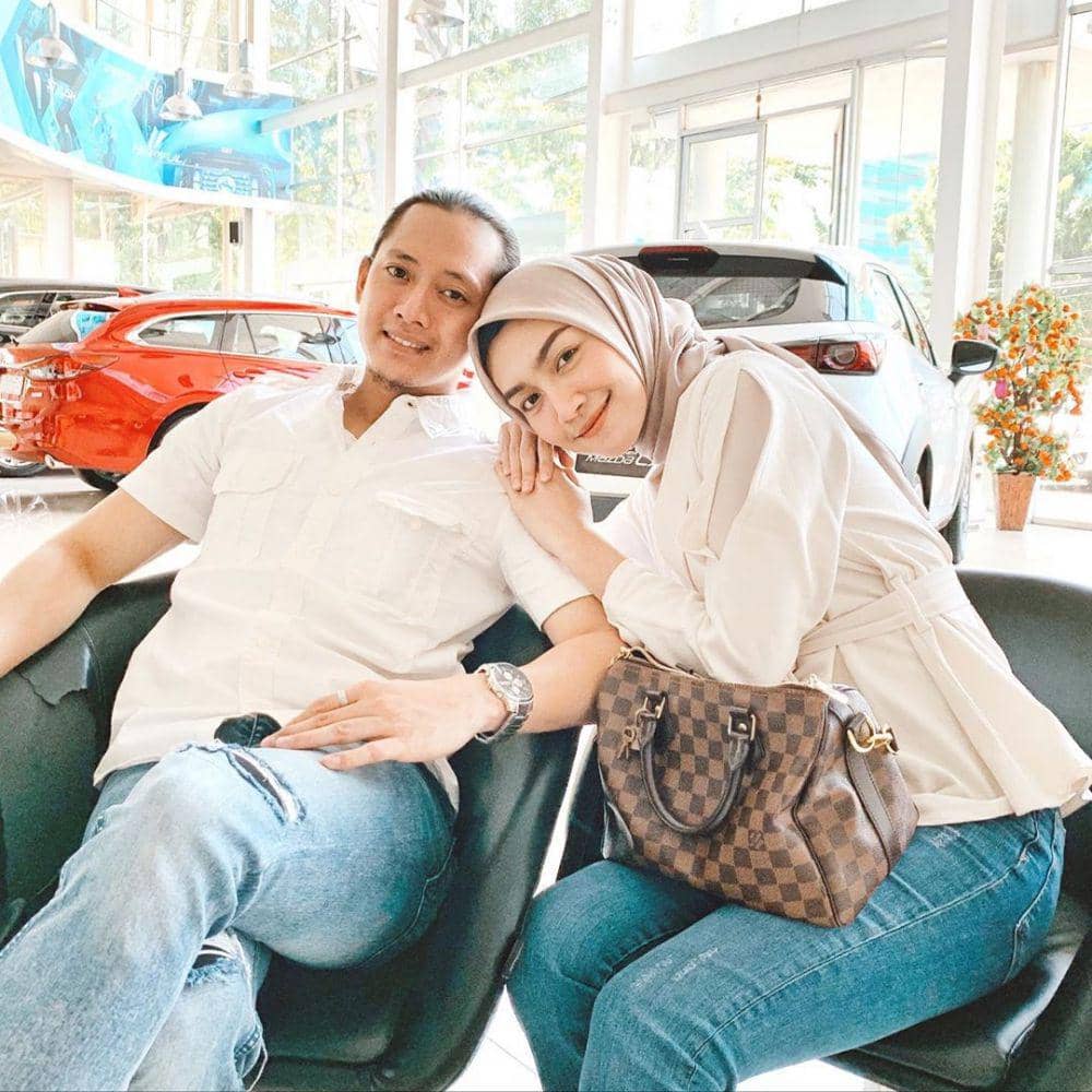 instagram.com/melodyprima