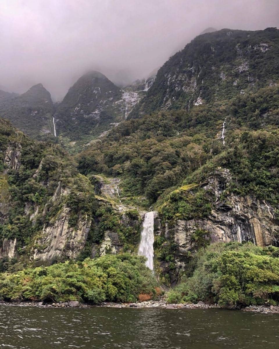 instagram.com/andrew.white._