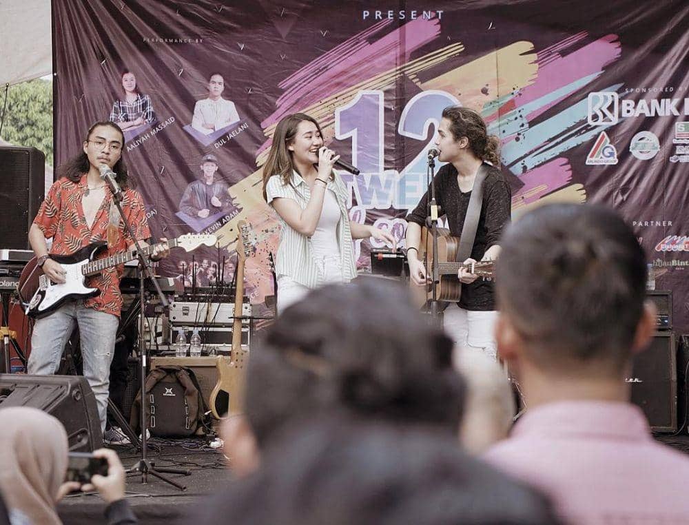 instagram.com/aaliyah.massaid