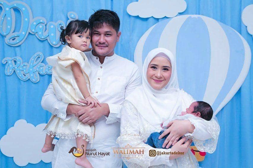 instagram.com/ryana_dea