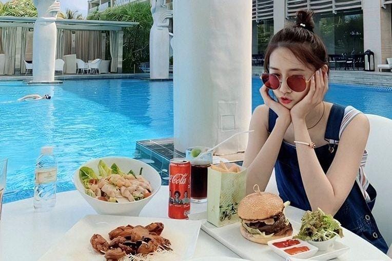 instagram.com/yoona__lim