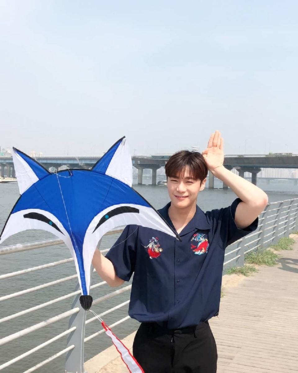 instagram.com/moon_ko_ng