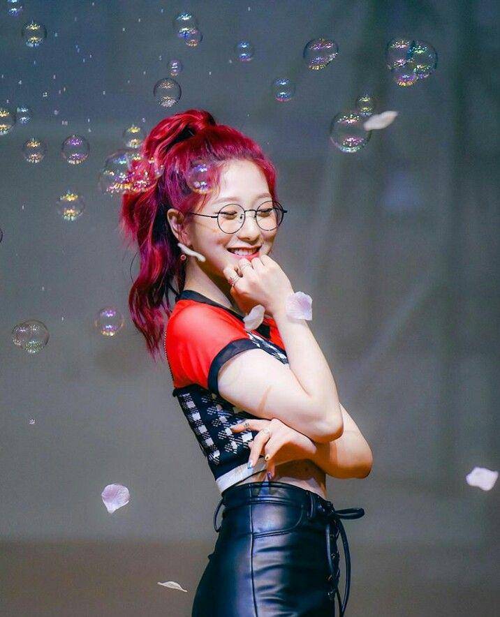 Instagram.com/fromis_9