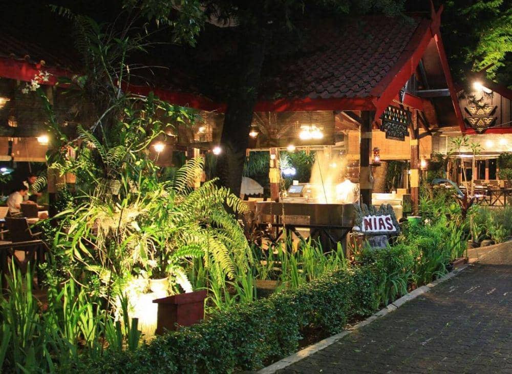 instagram.com/pulauduaresto