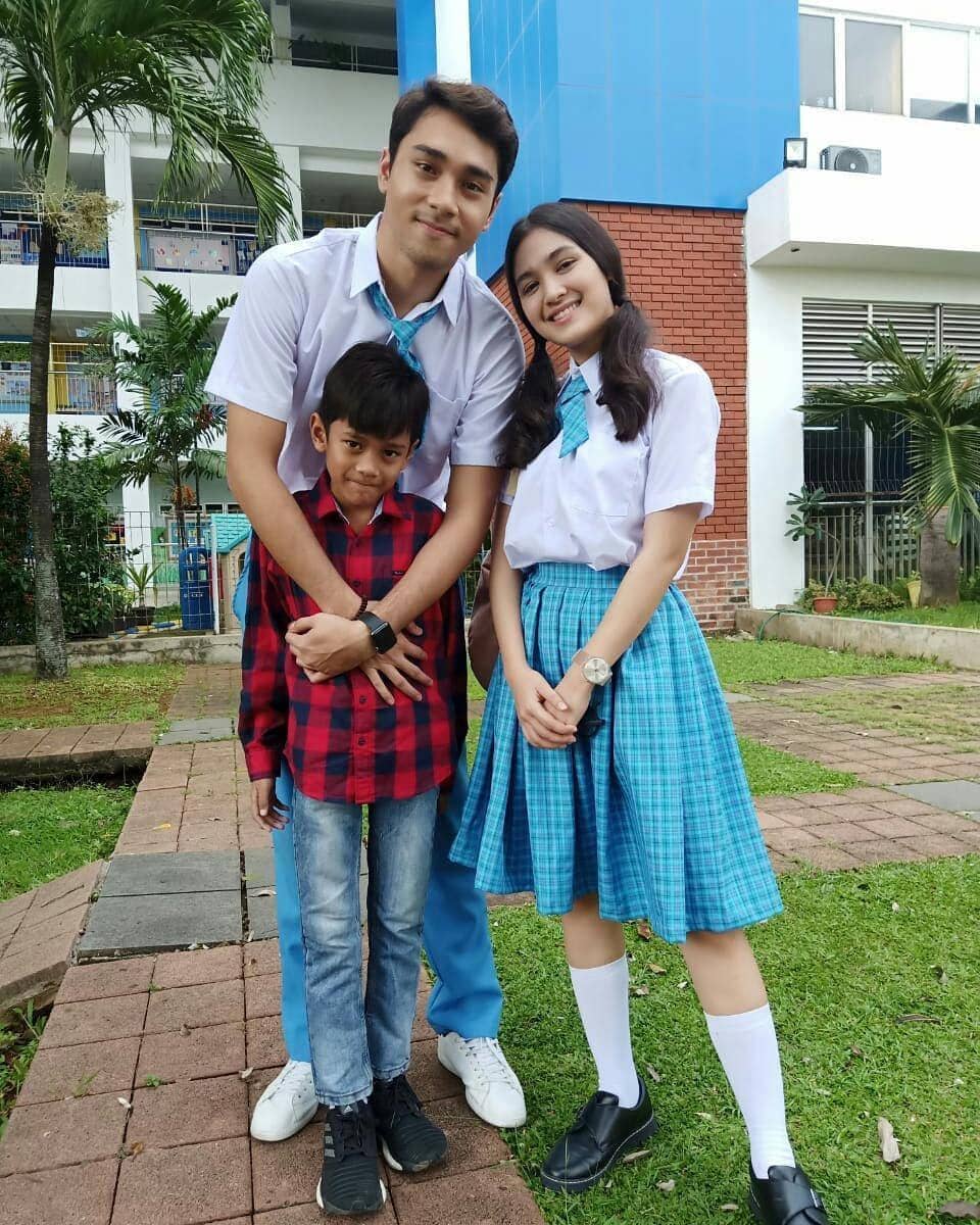 instagram.com/officialmeganvers