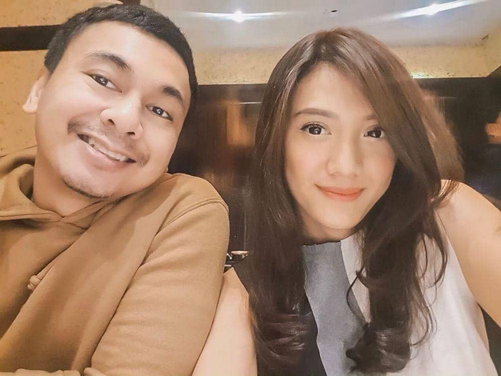 instagram.com/anissaaziza