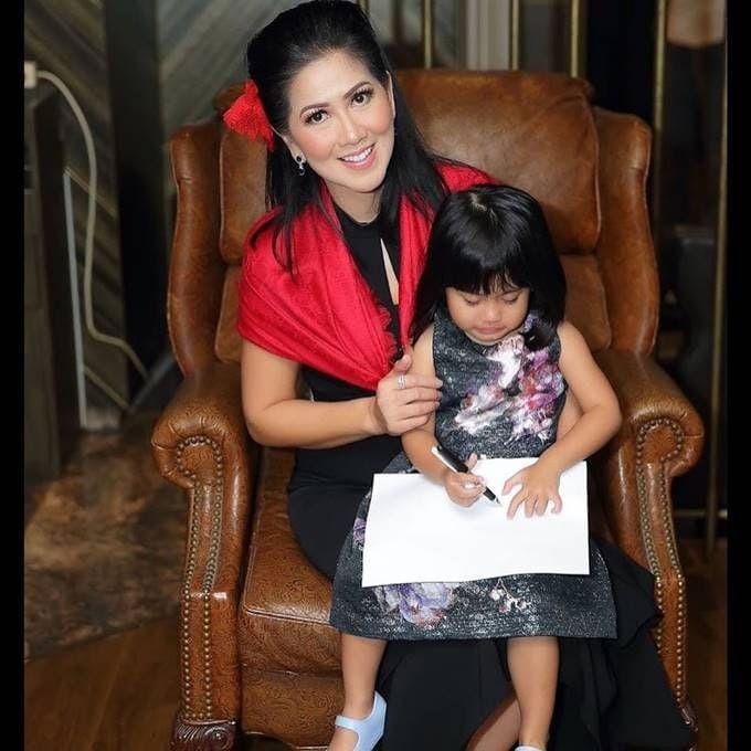 instagram.com/vaniathabina24/