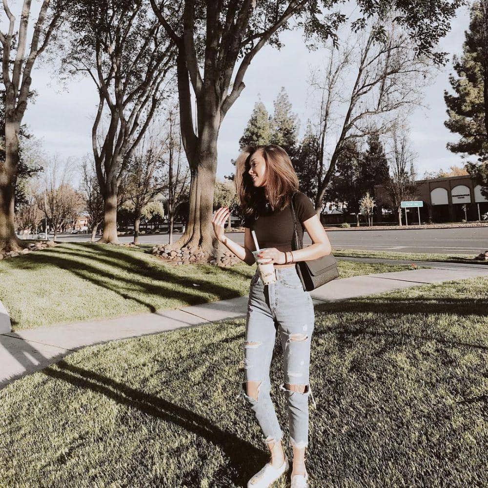 Instagram.com/caitlinhalderman