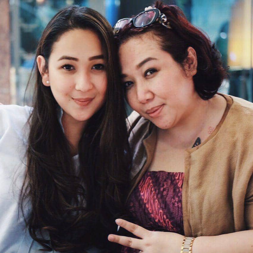 instagram.com/agthpricilla