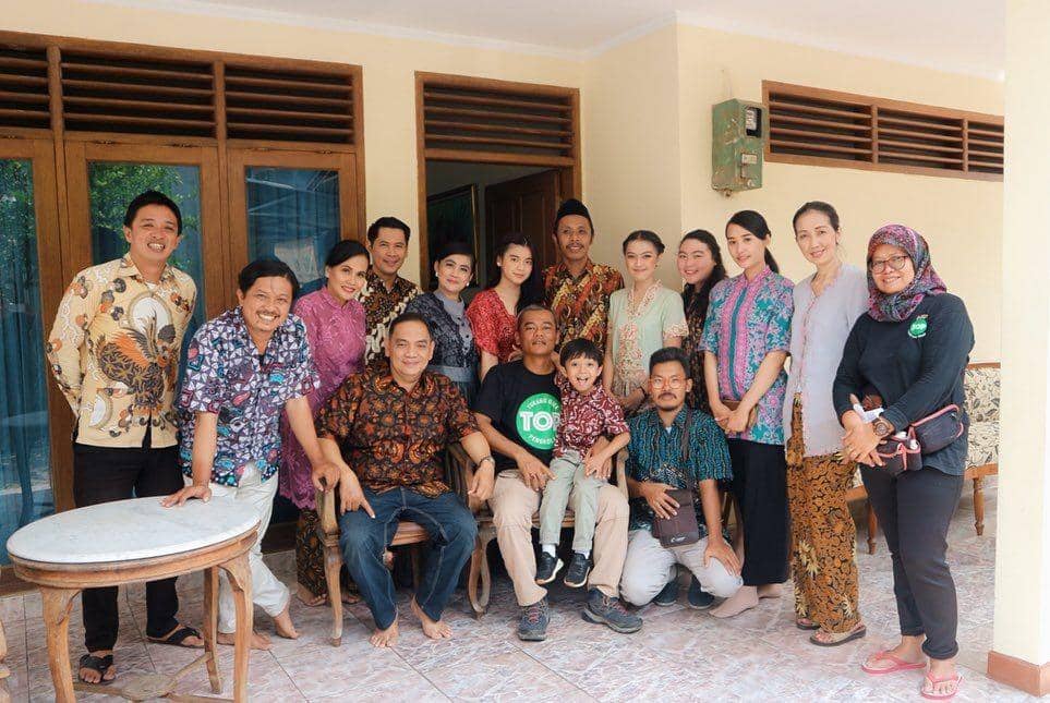 instagram.com/anariana27