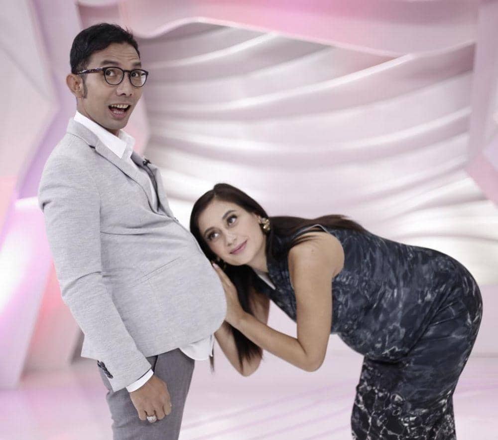 instagram.com/indraherlambang