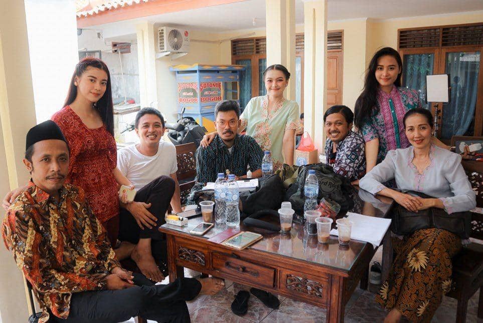 instagram.com/anariana27