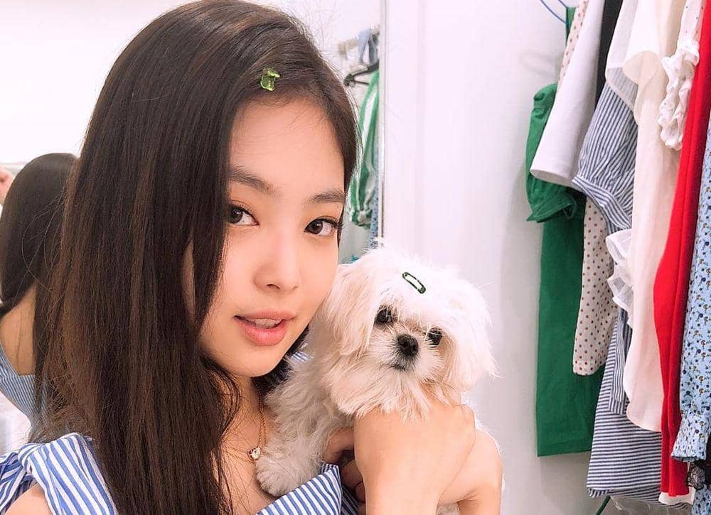 instagram.com/jennierubyjane