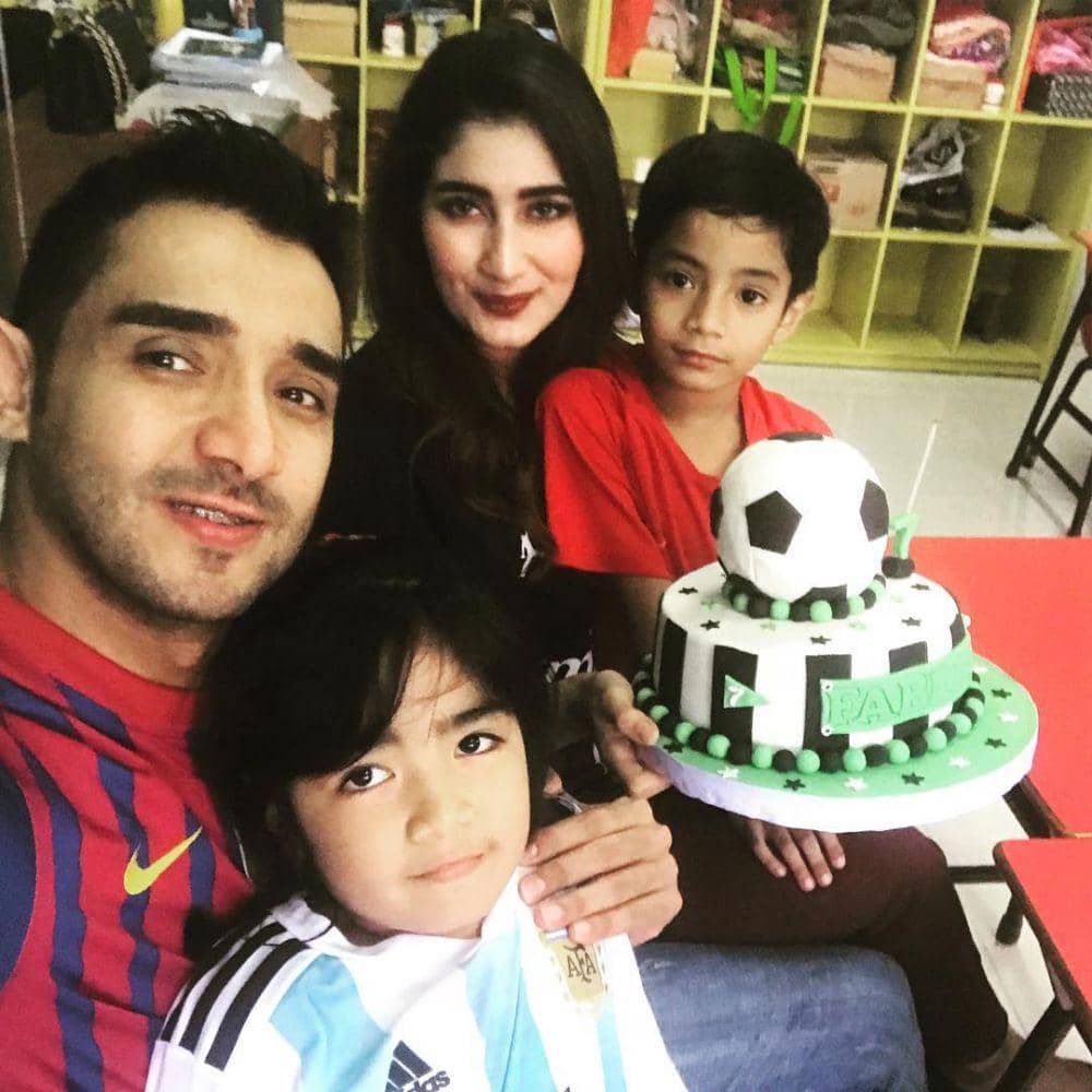 instagram.com/tanianadiraa