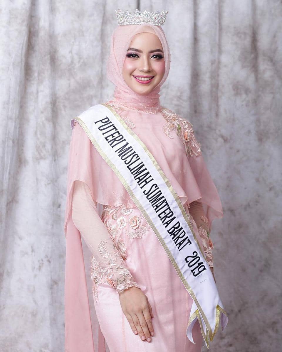 instagram.com/Laidatulazuraa