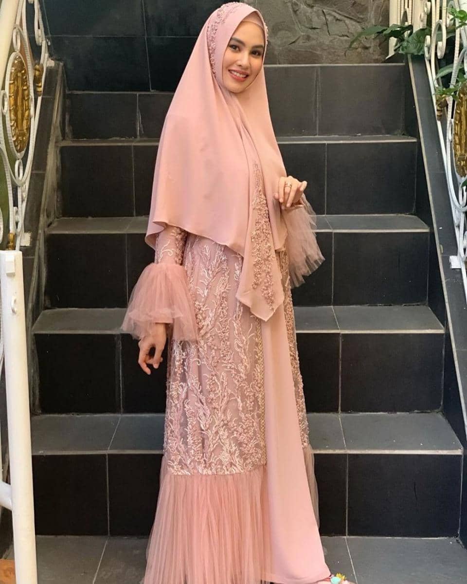 instagram/kartikaputriworld