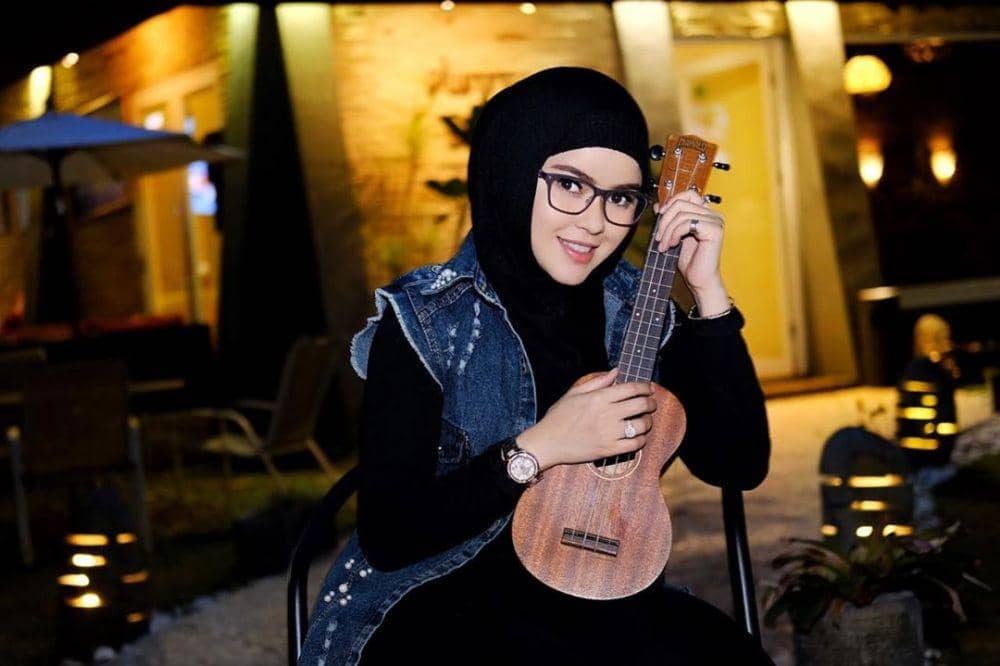 instagram.com/sitiliza2013