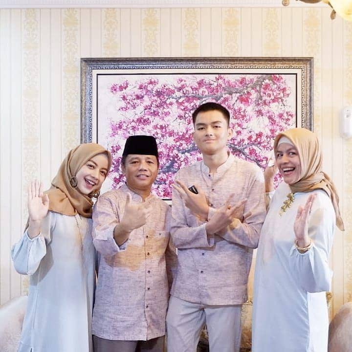 instagram.com/Laidatulazuraa