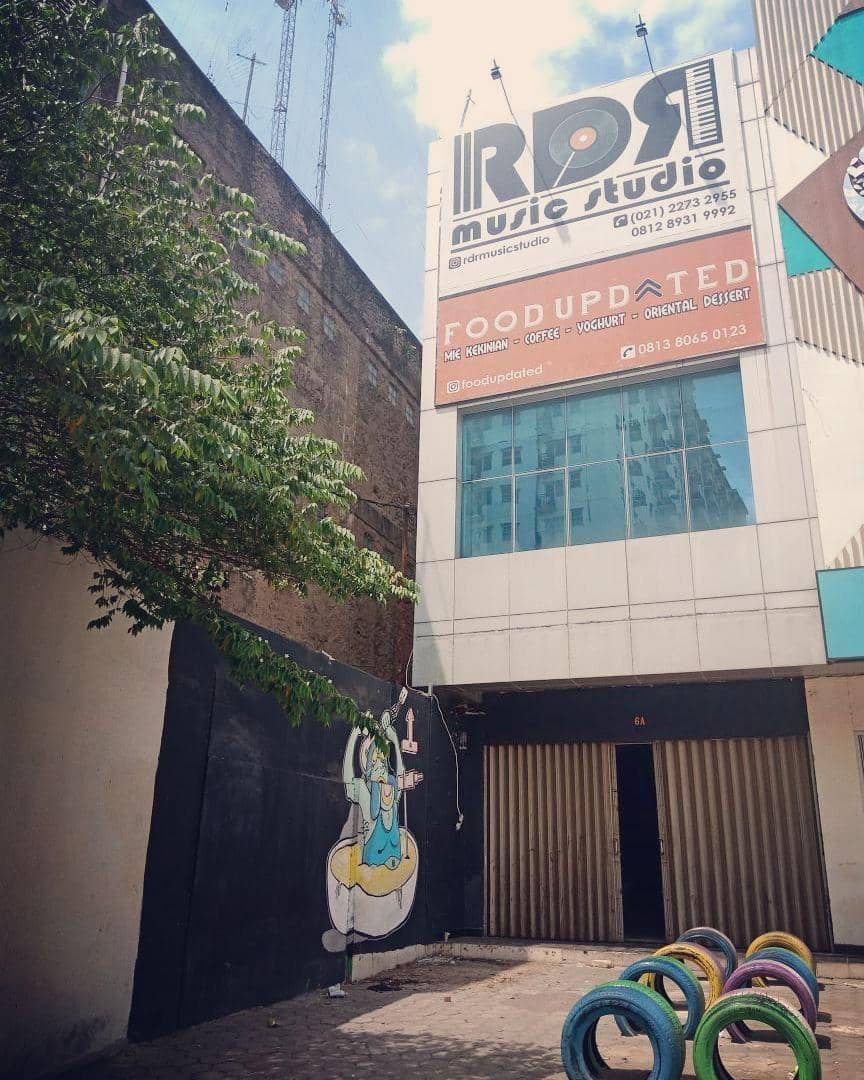 instagram.com/foodupdatecafe