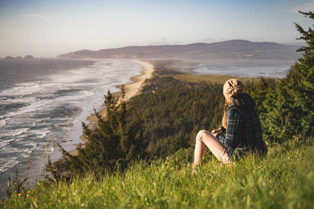 unsplash.com/@mylestan