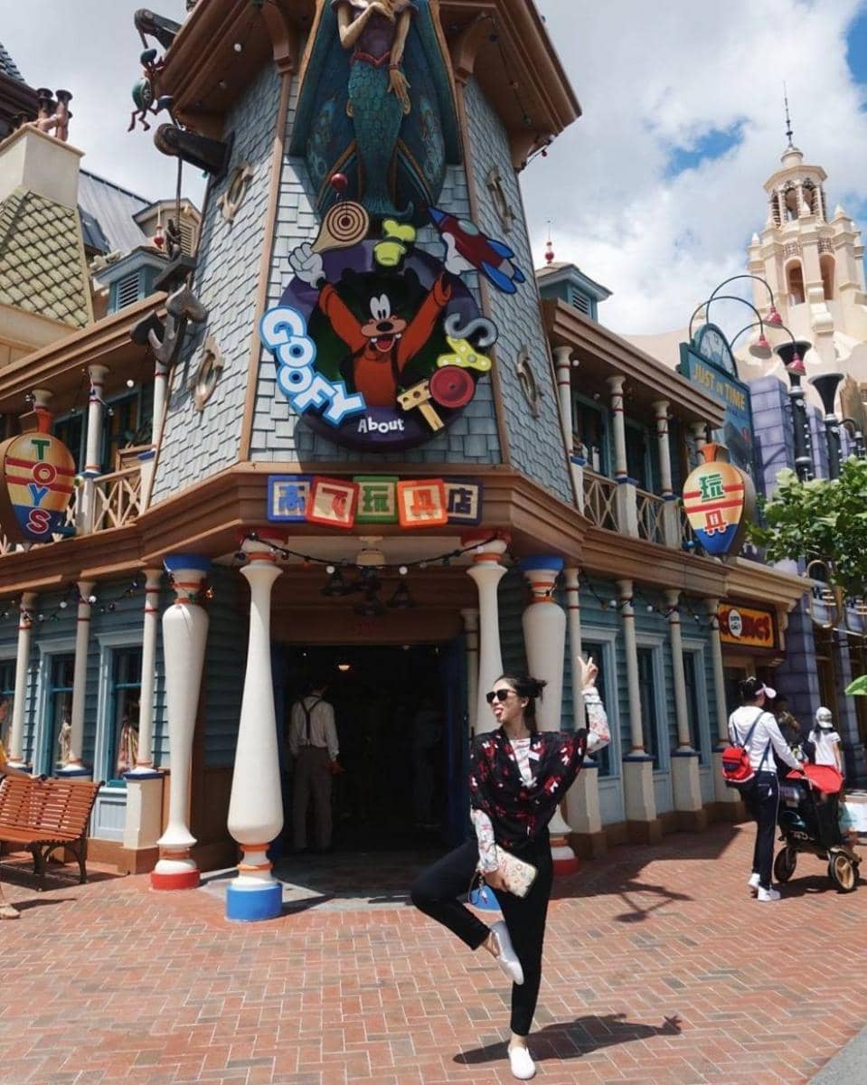 instagram.com/isyanasarasvati