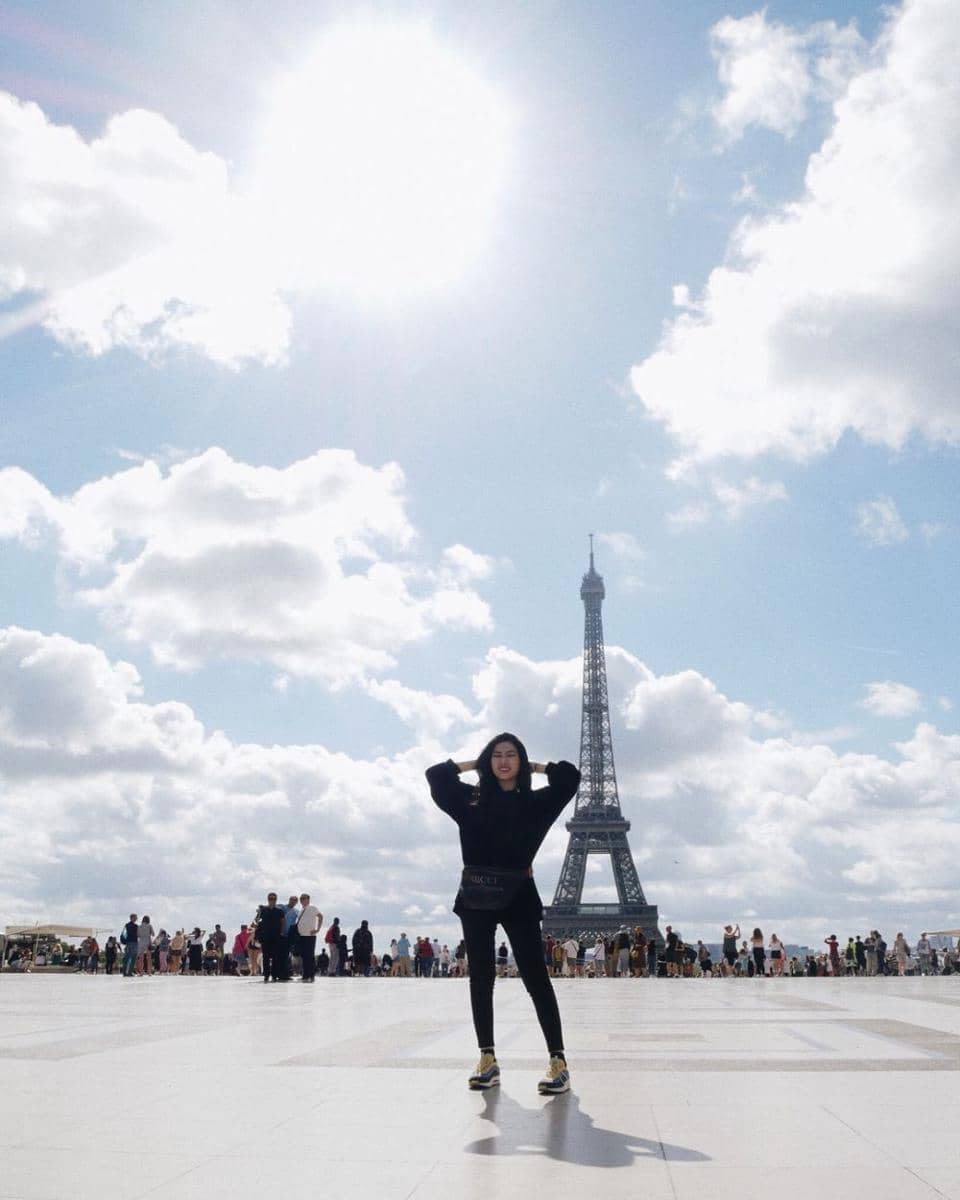 instagram.com/isyanasarasvati