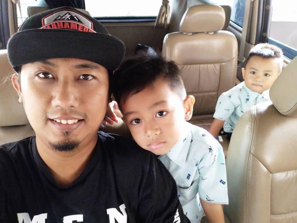 instagram.com/adejigo