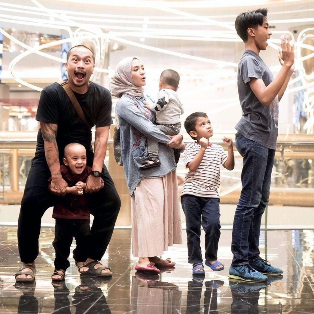 instagram.com/ennolerian_