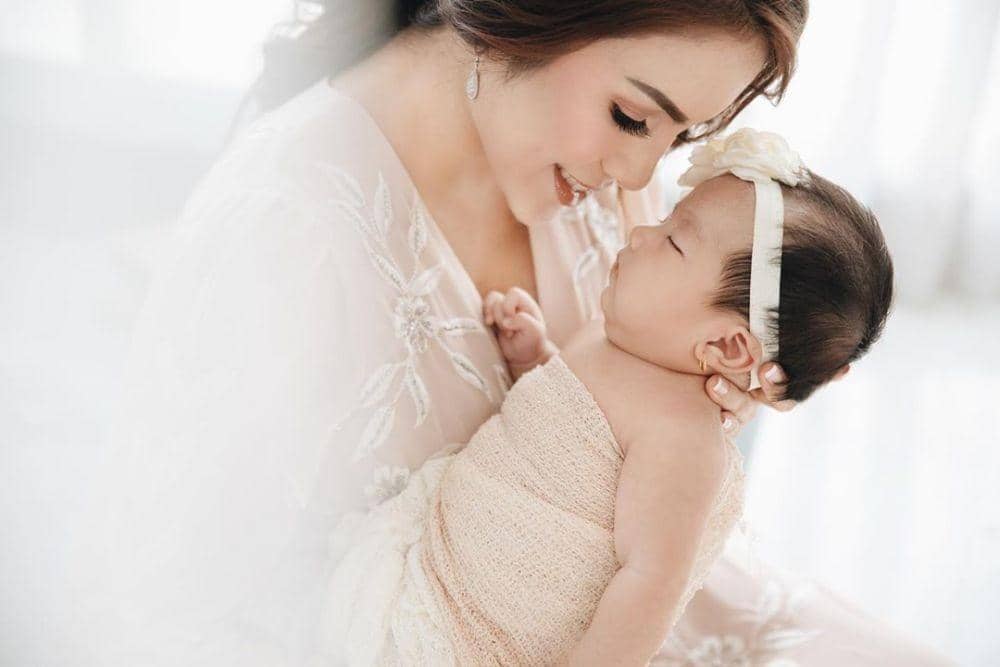 instagram.com/therealmomogeisha