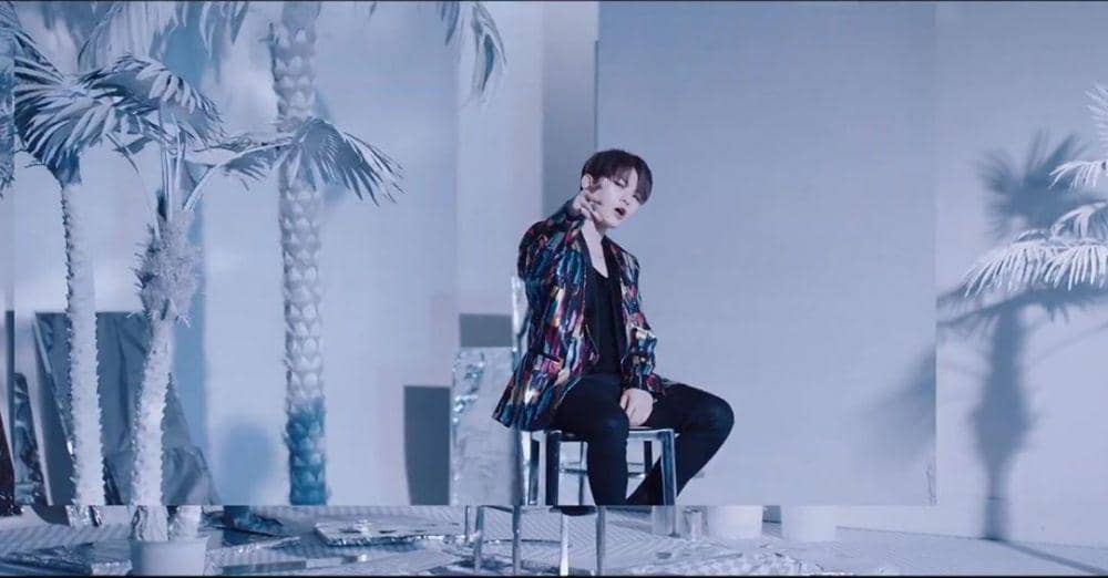 Instagram @yoongles_u.u