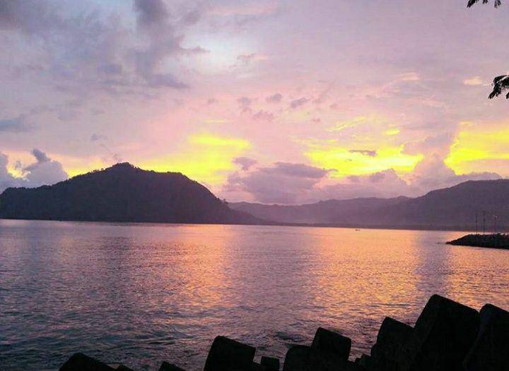 Pantai Prigi Trenggalek. instagram.com/ilovetrenggalek