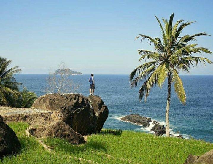 Pantai Rajaan Trenggalek. instagram.com/ilovetrenggalek