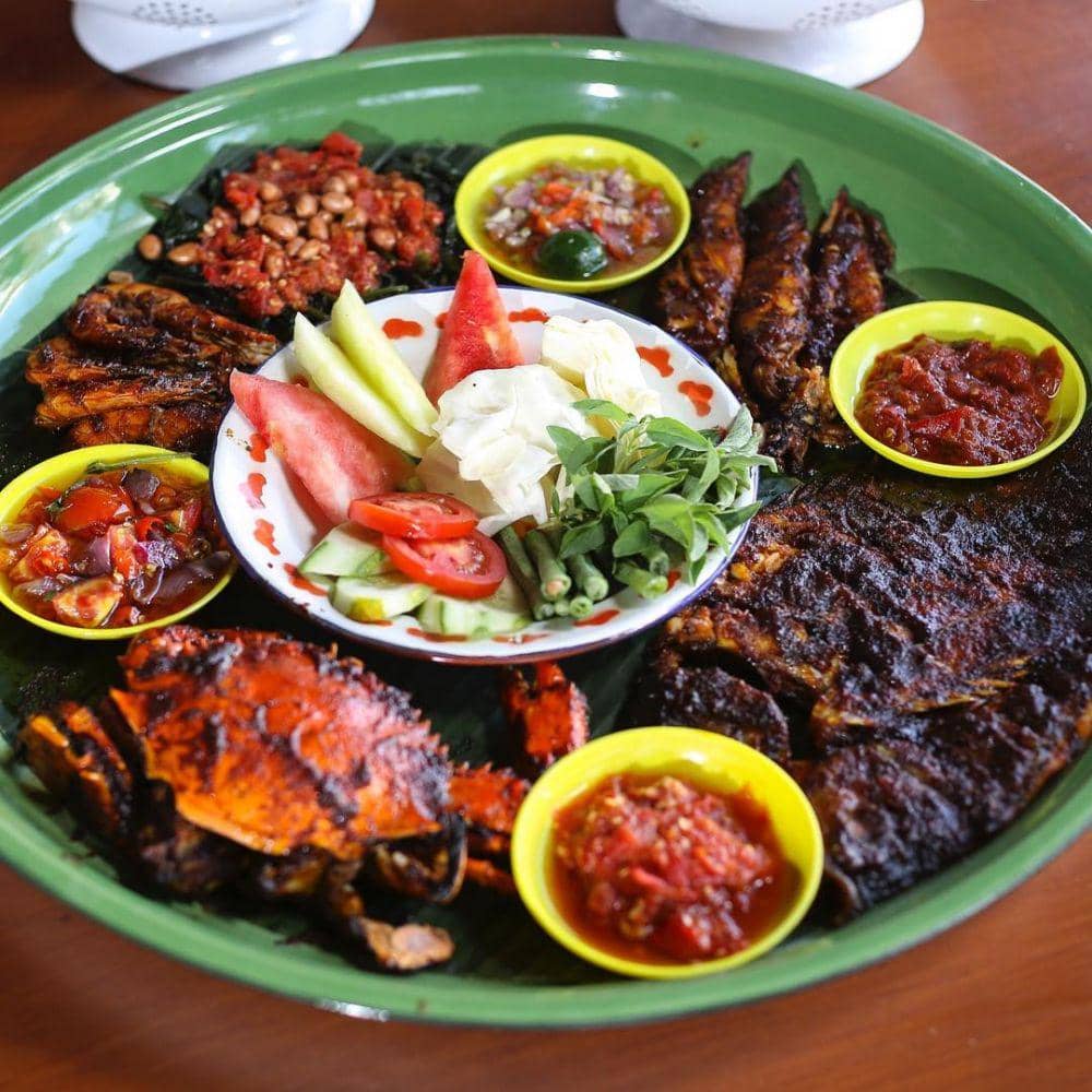 instagram.com/jarangoyangresto