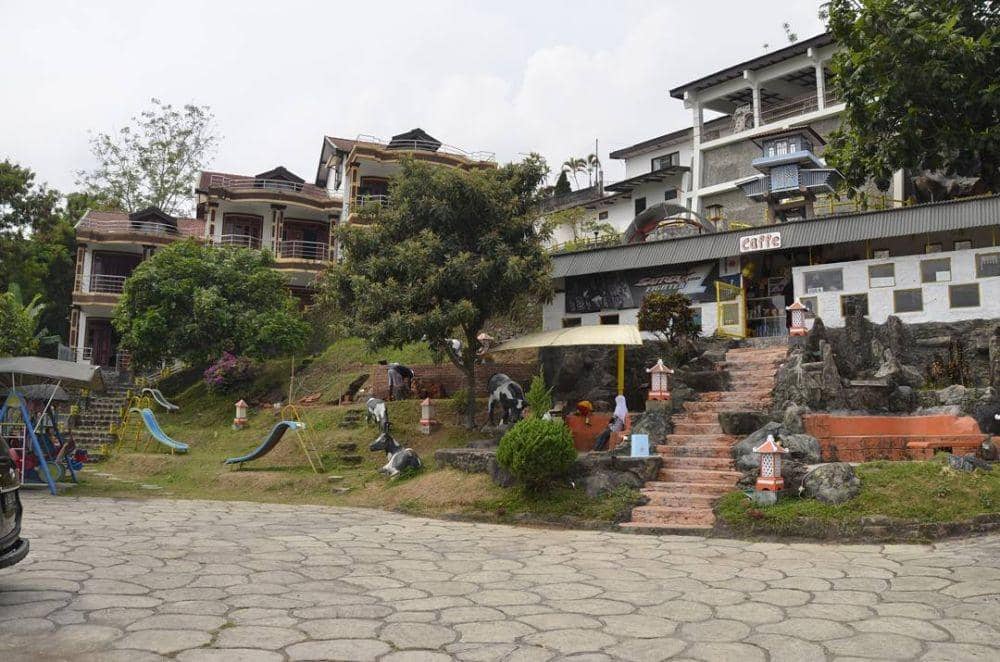 instagram.com/villautama