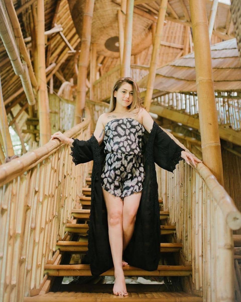 instagram.com/celine_evangelista