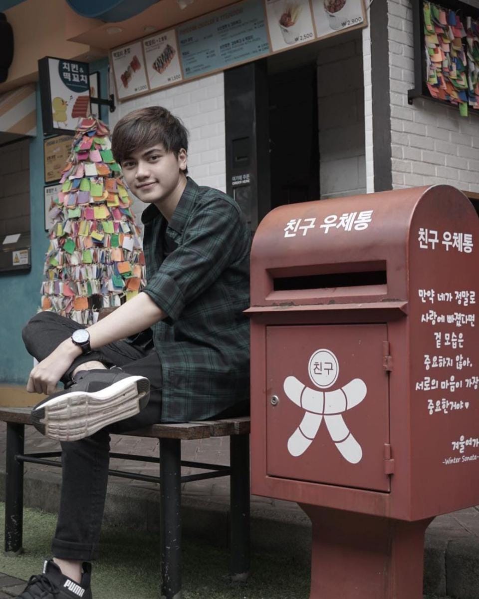 instagram.com/naufalazharr