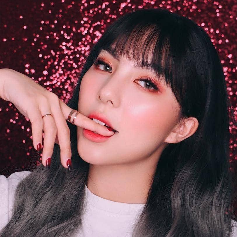 instagram.com/deviennaaa