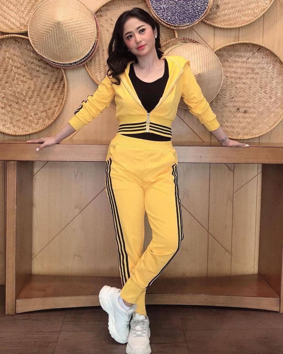 Instagram.com/dewiperssikreal