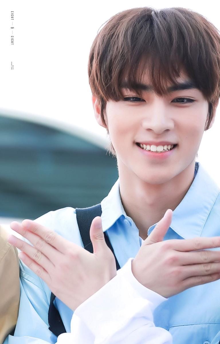 twitter.com/EightnEight_