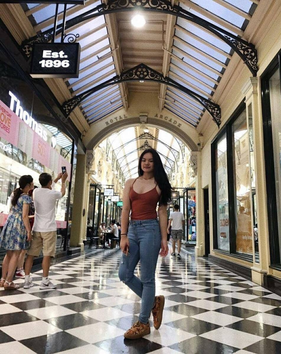 instagram.com/shafaharris